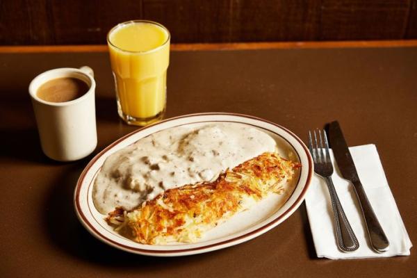 burs restaurant and lounge biscuits and gravy