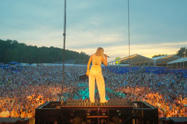 artist foran publikum