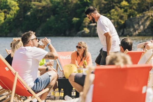 mennesker på stranda