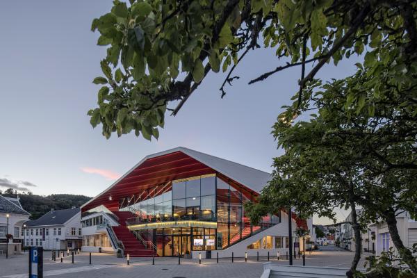 et rødt kulturhus