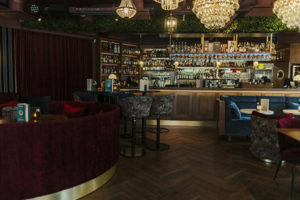 bakgården bar