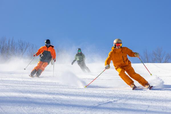 people skiing