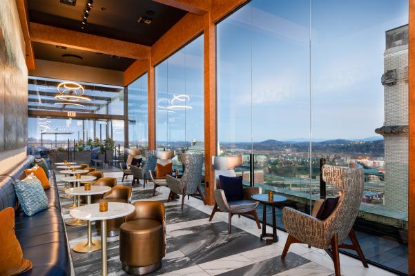 Round-Up of Rooftop Bars in Knoxville, TN | Visit Knoxville