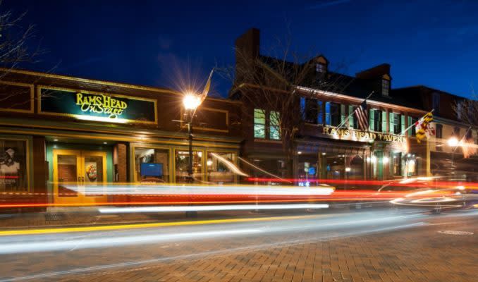 Rams-Head-exterior-at-night-by-Glenn-Miller