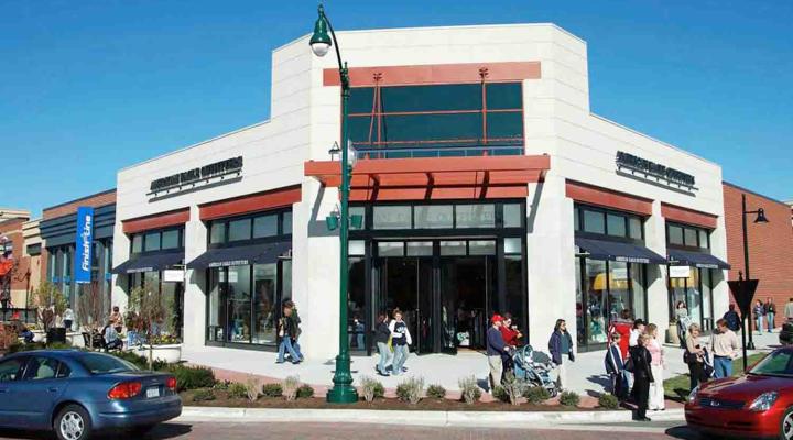 Pretty prom outlet clay terrace outlet