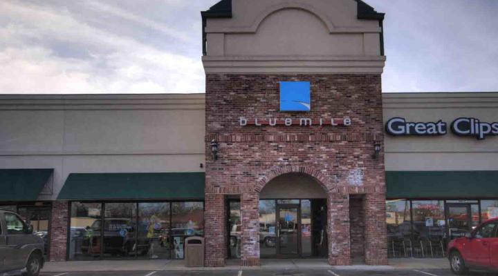 Blue mile outlet shoe store