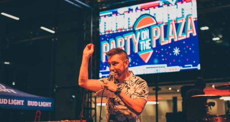 Avenida Houston's Party on the Plaza