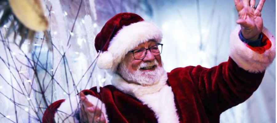 Meet Father Christmas at Cogges in The Cotswolds