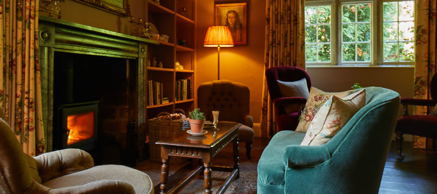 The PIG in The Cotswolds Christmas Breaks