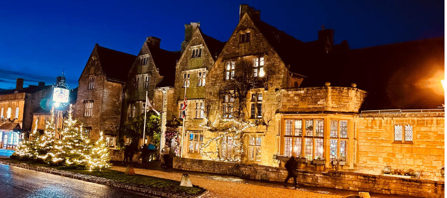 The Lygon Arms Festive Afternoon Tea in The Cotswolds