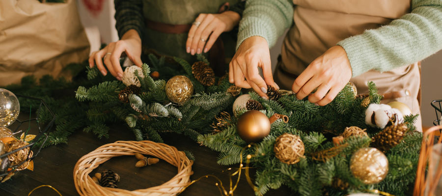 Slaughter Manor Country Inn Festive Crafts in The Cotswolds