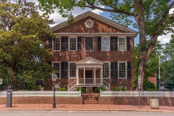 Murder Mysteries, Mayhem, and the Marshalls