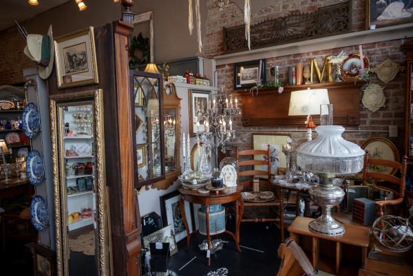 Antique/vintage booth at The Mercantile Jeffersonville.