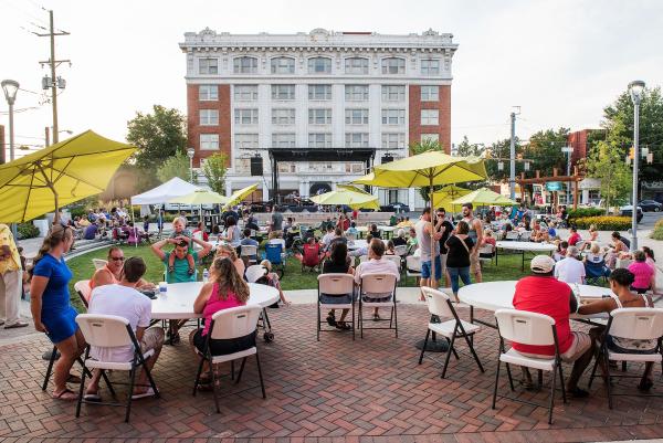 Bicentennial Park in downtown New Albany