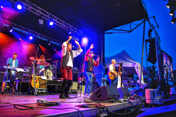 The Cowsills - Abbey Road on the River