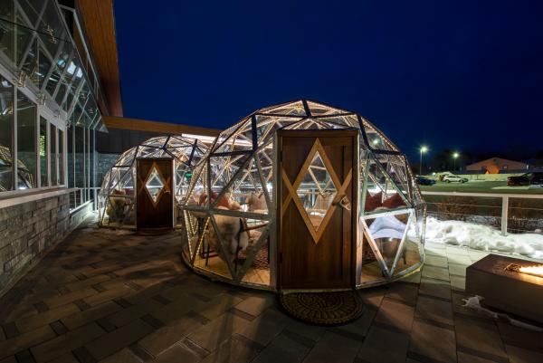 Hilton Van Acre Igloos