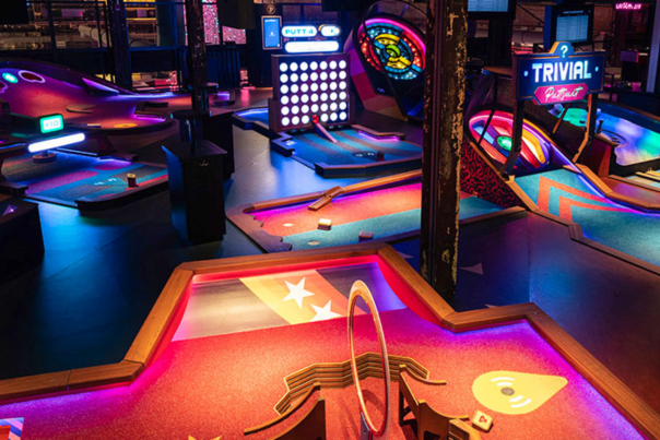 Puttshack Wide Image