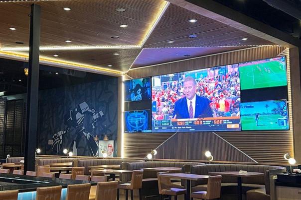 Sports BAr