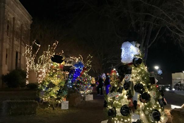 christmas on the square moulton