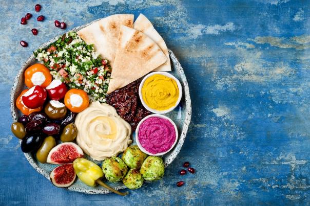 Runway Warriors: Healthy Restaurant Options at Major Airports