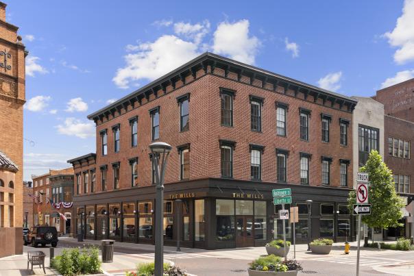 The Wills Hotel in Downtown Cumberland