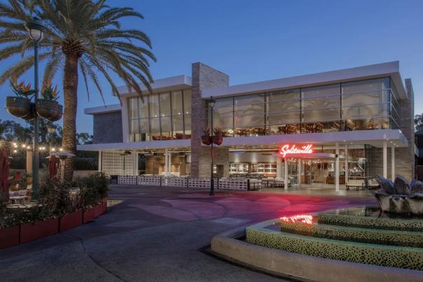 Splitsville Luxury Lanes Anaheim, CA