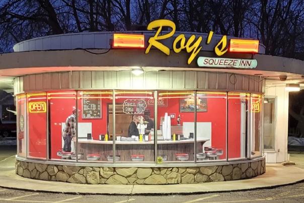 Roy's squeeze inn