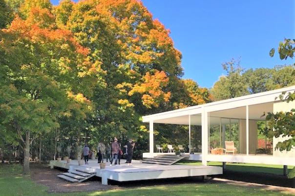 Edith Farnsworth House in Plano, Illinois - fall exterior