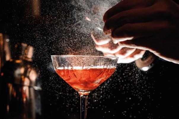 Cocktail Masterclass Angel & Two Bibles