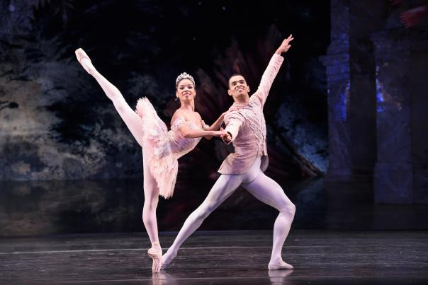 City's acclaimed Birmingham Royal Ballet to host special free Christmas event at Birmingham Bullring