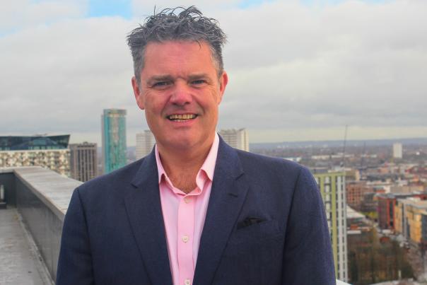 Managing Director of Switch Hospitality Management Limited is awarded The Extra Mile award at The Hotel Cateys 2021