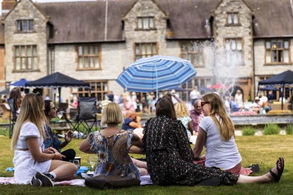 stratford gin and rum festival