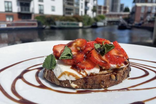 Ju Ju’s Café launches ‘Summer in the Square’ menu inspired by Commonwealth Games