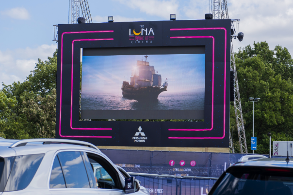 THE LUNA DRIVE IN CINEMA IS SPREADING CHRISTMAS CHEER THIS SEASON AS IT LAUNCHES THE ULTIMATE FESTIVE FILM EXPERIENCE