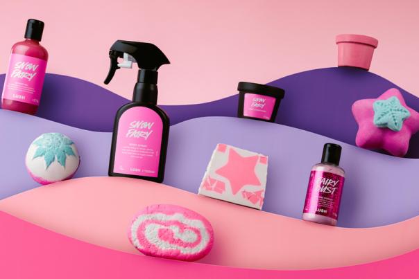 Birmingham's Bull sculpture turns pink & popular Lush Snow Fairy Pop-up at the Bullring