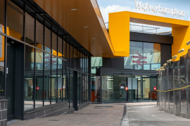 Wolverhampton Metro extension to open Sunday