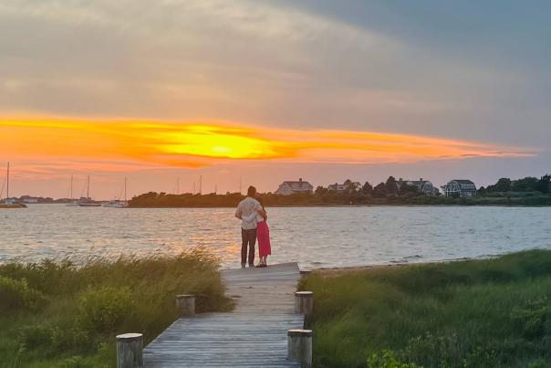 Bi romance sunset