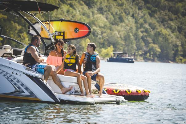 Explore the Lakes in Branson, Missouri