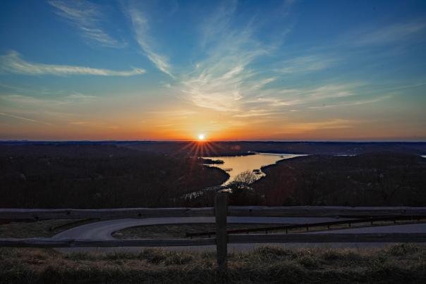8 Best Places to Watch the Sunset in Branson