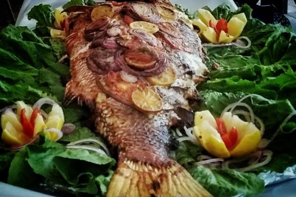Snapper Platter at Farlow's on the Water