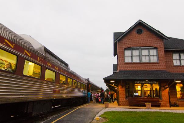 Fall_Tennessee Valley Railroad Museum Halloween Eerie Express