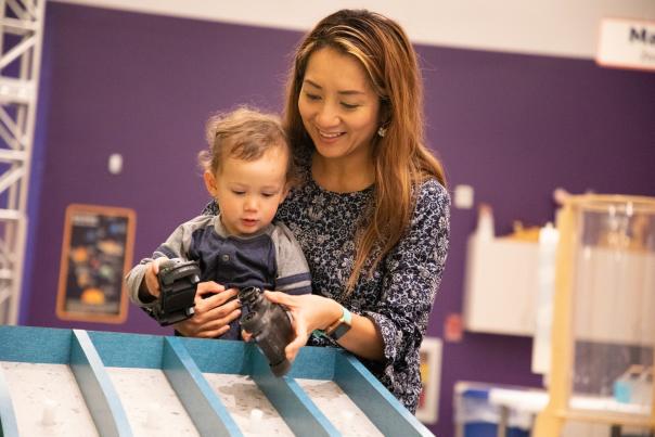mom and child play in Creative Discovery Museum's STEM Zone