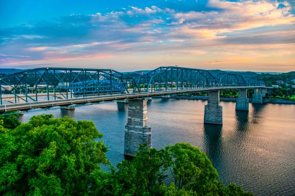 Walnut Street Bridge_Sunset