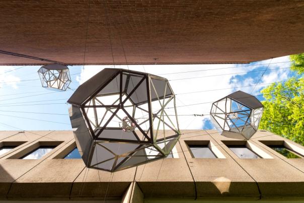 'Passageways' provides inspiration for an urban run.