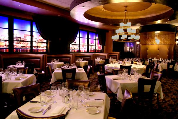 Dining Room at Chicago Prime Steakhouse