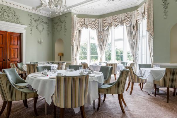 COL - Wivenhoe House Dining Room