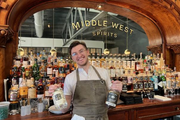 Dustin Ross Middle West Spirits, Service Bar