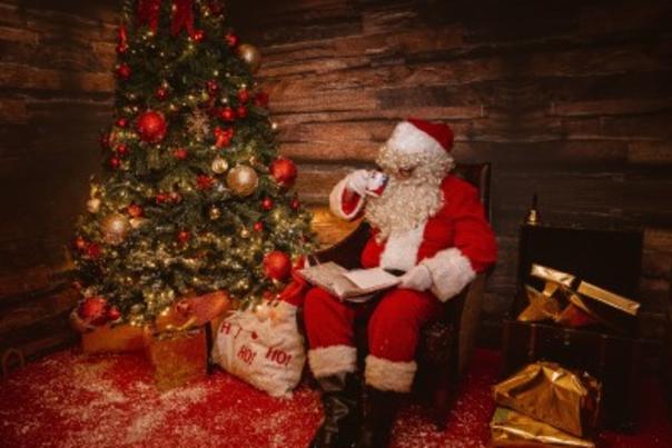 Santa in the Cotswolds