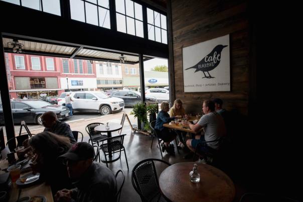cafe blackbird patio in denison tx