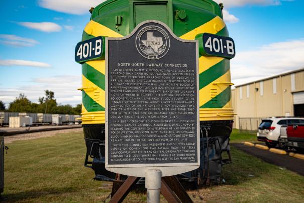 Historical Marker in Denison Texas that highlights the North-South Railway Connection